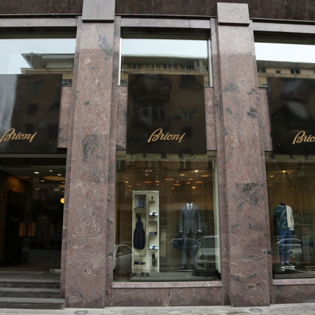 Brioni shop-store