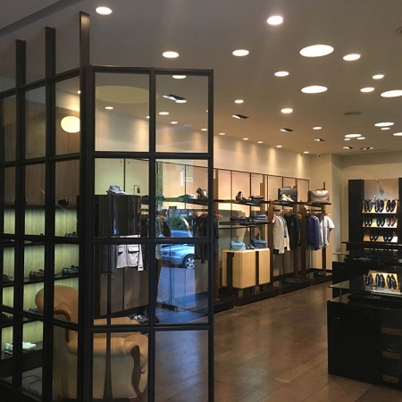 Brioni shop-store